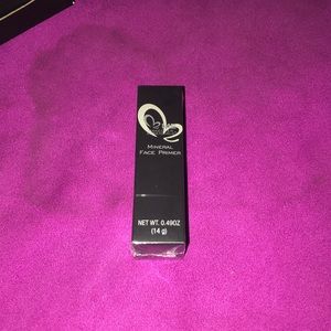 Makeover essentials me mineral face primer